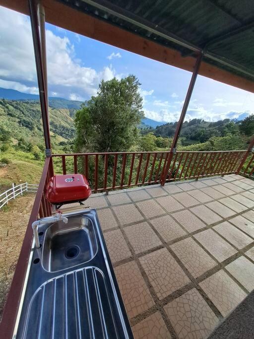 Cebra - The Spot For Great Sunset Views! Chalet Jardin
