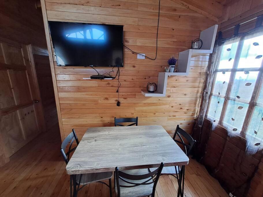 Chalet Cebra - The Spot For Great Sunset Views!