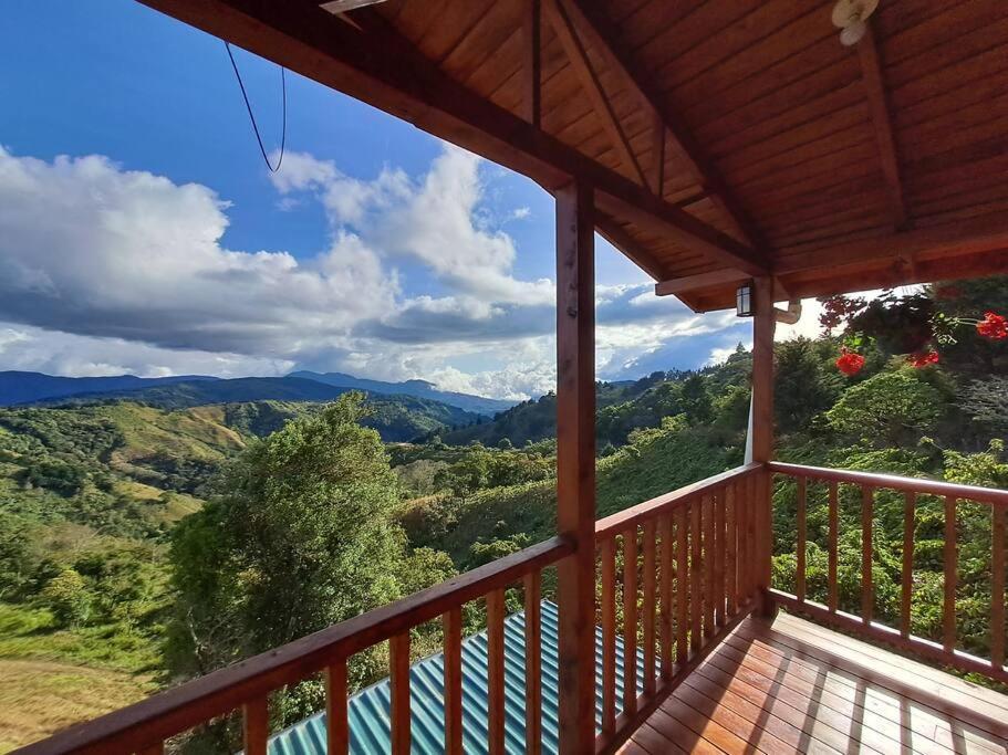 Cebra - The Spot For Great Sunset Views! * Jardin