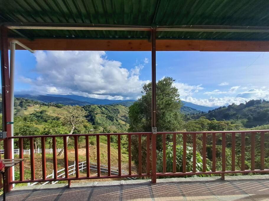 Chalet Cebra - The Spot For Great Sunset Views!